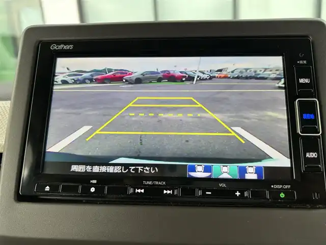 ホンダ Ｎ ＢＯＸ G L ホンダセンシング 香川県 2020(令2)年 3.4万km ブリティッシュグリーンP 登録時走行距離：34052ｋｍ/衝突被害軽減装置/純正SDナビゲーション/→フルセグTV/→CD/DVD再生/バックカメラ/ビルトインETC/シートヒーター/左側パワースライドドア/ステアリングリモコン/アダプティブクルーズコントロール/横滑り防止装置/レーンキープアシスト/スマートキー