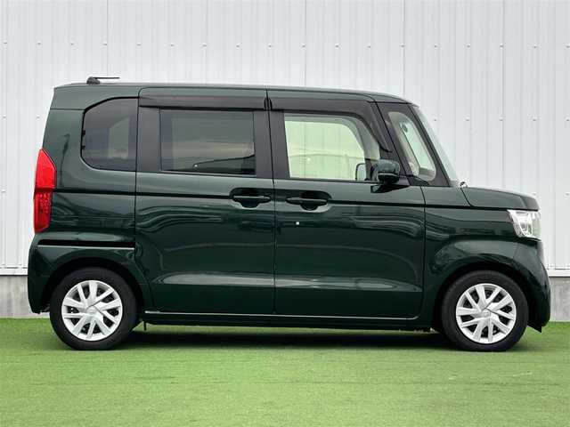 ホンダ Ｎ ＢＯＸ G L ホンダセンシング 香川県 2020(令2)年 3.4万km ブリティッシュグリーンP 登録時走行距離：34052ｋｍ/衝突被害軽減装置/純正SDナビゲーション/→フルセグTV/→CD/DVD再生/バックカメラ/ビルトインETC/シートヒーター/左側パワースライドドア/ステアリングリモコン/アダプティブクルーズコントロール/横滑り防止装置/レーンキープアシスト/スマートキー