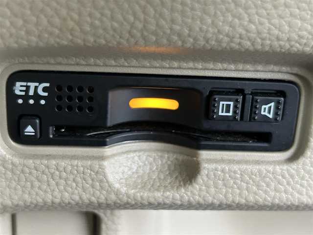 ホンダ Ｎ ＢＯＸ G L ホンダセンシング 香川県 2020(令2)年 3.4万km ブリティッシュグリーンP 登録時走行距離：34052ｋｍ/衝突被害軽減装置/純正SDナビゲーション/→フルセグTV/→CD/DVD再生/バックカメラ/ビルトインETC/シートヒーター/左側パワースライドドア/ステアリングリモコン/アダプティブクルーズコントロール/横滑り防止装置/レーンキープアシスト/スマートキー