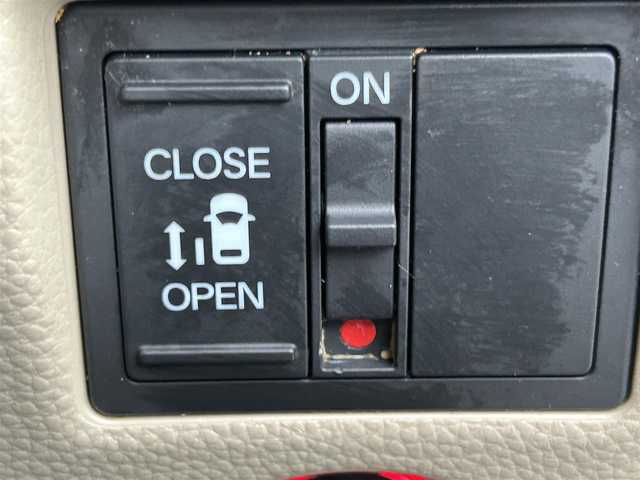 ホンダ Ｎ ＢＯＸ G L ホンダセンシング 香川県 2020(令2)年 3.4万km ブリティッシュグリーンP 登録時走行距離：34052ｋｍ/衝突被害軽減装置/純正SDナビゲーション/→フルセグTV/→CD/DVD再生/バックカメラ/ビルトインETC/シートヒーター/左側パワースライドドア/ステアリングリモコン/アダプティブクルーズコントロール/横滑り防止装置/レーンキープアシスト/スマートキー