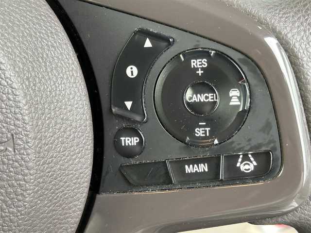 ホンダ Ｎ ＢＯＸ G L ホンダセンシング 香川県 2020(令2)年 3.4万km ブリティッシュグリーンP 登録時走行距離：34052ｋｍ/衝突被害軽減装置/純正SDナビゲーション/→フルセグTV/→CD/DVD再生/バックカメラ/ビルトインETC/シートヒーター/左側パワースライドドア/ステアリングリモコン/アダプティブクルーズコントロール/横滑り防止装置/レーンキープアシスト/スマートキー