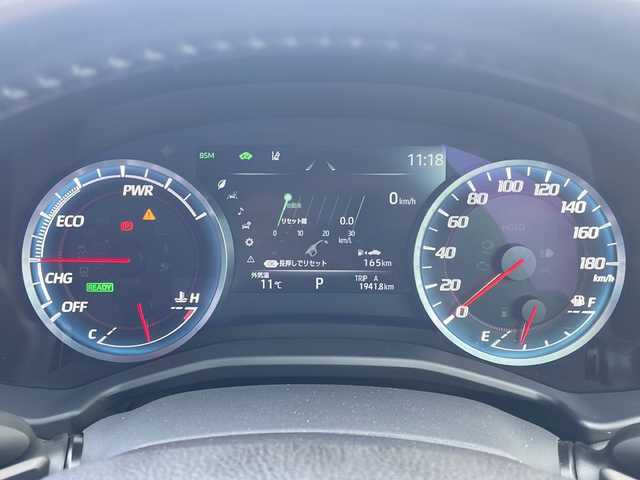 トヨタ クラウン ハイブリッド RS アドバンス Four 青森県 2020(令2)年 11.1万km ホワイトパールクリスタルシャイン 4WD/純正SDナビ・フルセグTV/CD・DVD・Bluetooth・SD・USB/OPパノラミックビューモニター/OP黒レザーシート/前席エアシート・シートヒーター/ステアリングヒーター/カラーヘッドアップディスプレイ/OPセーフティパッケージプラス/インテリジェントパーキングアシスト2/リアカメラディテクション/パーキングサポートブレーキ/セーフティセンス/プリクラッシュセーフティ/レーダークルーズコントロール/レーントレーシングアシスト/アダプティブハイビーム/ブラインドスポットモニター/クリアランスソナー/前方ドライブレコーダー/パドルシフト/OP置くだけ充電/AC100V100W/純正ビルトインETC/3眼LEDヘッドランプ/LEDフォグランプ/純正18インチアルミ/モデリスタエアロ