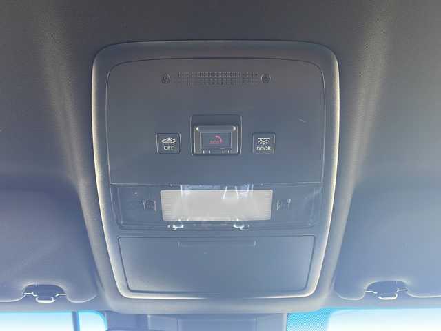 トヨタ クラウン ハイブリッド RS アドバンス Four 青森県 2020(令2)年 11.1万km ホワイトパールクリスタルシャイン 4WD/純正SDナビ・フルセグTV/CD・DVD・Bluetooth・SD・USB/OPパノラミックビューモニター/OP黒レザーシート/前席エアシート・シートヒーター/ステアリングヒーター/カラーヘッドアップディスプレイ/OPセーフティパッケージプラス/インテリジェントパーキングアシスト2/リアカメラディテクション/パーキングサポートブレーキ/セーフティセンス/プリクラッシュセーフティ/レーダークルーズコントロール/レーントレーシングアシスト/アダプティブハイビーム/ブラインドスポットモニター/クリアランスソナー/前方ドライブレコーダー/パドルシフト/OP置くだけ充電/AC100V100W/純正ビルトインETC/3眼LEDヘッドランプ/LEDフォグランプ/純正18インチアルミ/モデリスタエアロ