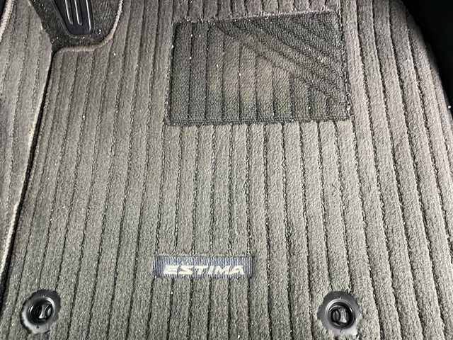 トヨタ エスティマ アエラス 埼玉県 2016(平28)年 4.3万km ホワイトパールクリスタルシャイン モデリスタエアロ/純正10インチナビ/バックカメラ/AC100V/ビルトインETC2.0/フルセグTV/Bluetooth/クルーズコントロール/ドライブレコーダー/トヨタセーフティーセンス/　・衝突軽減システム/　・レーンキープアシスト/　・オートマティックハイビーム/両側パワースライドドア/純正アルミホイール/純正フロアマット/LEDヘッドライト/ウィンカーミラー/ドアバイザー