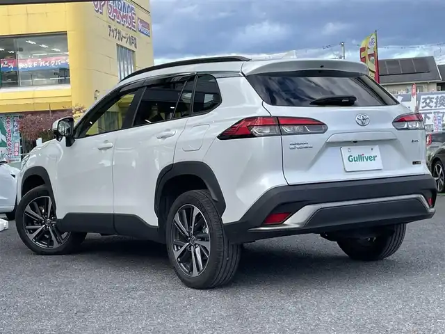 トヨタ カローラ クロス ハイブリッド Z 茨城県 2024(令6)年 1.6万km プラチナホワイトパールマイカ ワンオーナー/純正ディスプレイオーディオ/フルセグTV/Bluetooth/Mira cast/ドライブレコーダー/バックカメラ/シートヒーター/パワーシート/ETC2.0/トヨタセーフティセンス/レーダークルーズコントロール/ブラインドスポットモニター/オートマチックハイビーム/レーンキープアシスト/ステアリングスイッチ/横滑り防止装置/パワーリヤゲート/置くだけ充電/ハーフレザー/スペアキー1/新車時保証書/取扱説明書