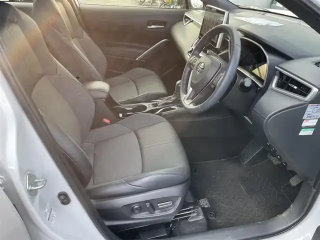 トヨタ カローラ クロス ハイブリッド Z 茨城県 2024(令6)年 1.6万km プラチナホワイトパールマイカ ワンオーナー/純正ディスプレイオーディオ/フルセグTV/Bluetooth/Mira cast/ドライブレコーダー/バックカメラ/シートヒーター/パワーシート/ETC2.0/トヨタセーフティセンス/レーダークルーズコントロール/ブラインドスポットモニター/オートマチックハイビーム/レーンキープアシスト/ステアリングスイッチ/横滑り防止装置/パワーリヤゲート/置くだけ充電/ハーフレザー/スペアキー1/新車時保証書/取扱説明書