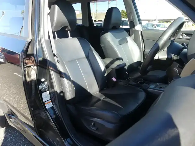 スバル フォレスター 2．0XSプレミアムセレクション 千葉県 2011(平23)年 12.1万km オブシディアンブラックパール レザーシート/前席パワーシート/シートヒーター/社外HDDナビ/地デジTV/【DVD/CD再生機能　Bluetooth接続】/ETC/HIDヘッドライト/ウインカーミラー/純正17インチアルミホイル/サイド/カーテンエアバッグ/キーレスアクセス