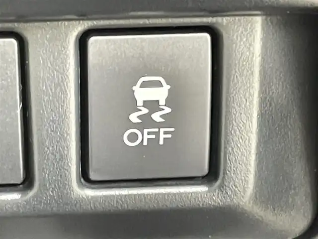 スバル フォレスター ハイブリッド アドバンス 千葉県 2018(平30)年 2.2万km クリスタルブラックシリカ 禁煙車/社外ナビ/・CD/DVD/BT/フルセグ/・AVIC-RZ901/バックカメラ/サイド＆フロントカメラ/オートクルーズコントロール/レザーシート/前席パワーシート/前後席シートヒーター/パワーバックドア/ブレーキホールド/電動パーキングブレーキ/LEDヘッドライト/オートライト/パドルシフト/ETC/保証書