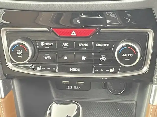 スバル フォレスター ハイブリッド アドバンス 千葉県 2018(平30)年 2.2万km クリスタルブラックシリカ 禁煙車/社外ナビ/・CD/DVD/BT/フルセグ/・AVIC-RZ901/バックカメラ/サイド＆フロントカメラ/オートクルーズコントロール/レザーシート/前席パワーシート/前後席シートヒーター/パワーバックドア/ブレーキホールド/電動パーキングブレーキ/LEDヘッドライト/オートライト/パドルシフト/ETC/保証書