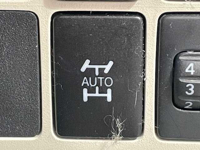 トヨタ ポルテ F アラモード トロワ 宮城県 2016(平28)年 5.6万km シトラスオレンジマイカメタリック トヨタセイフティーセンス/・プリクラッシュセーフティー/・レーンディパーチャーアラート/・オートマチックハイビーム/４WD/純正ナビ/・AM/FM/CD/TV/Bluetooth/AUX/・前後ドライブレコーダー/ステアリングスイッチ/純正フロアマット/プッシュスタート/・スマートキー/電動格納ミラー/オートライト/・フォグランプ