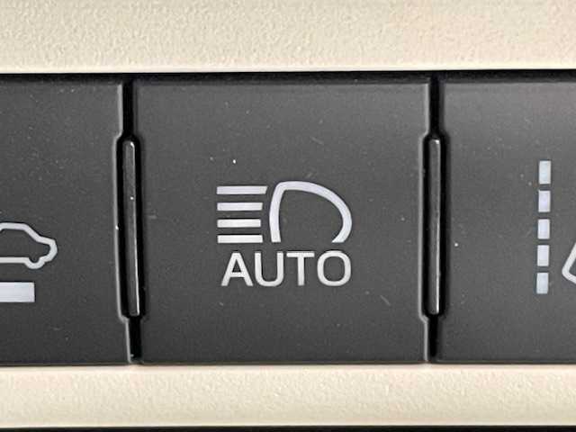 トヨタ ポルテ F アラモード トロワ 宮城県 2016(平28)年 5.6万km シトラスオレンジマイカメタリック トヨタセイフティーセンス/・プリクラッシュセーフティー/・レーンディパーチャーアラート/・オートマチックハイビーム/４WD/純正ナビ/・AM/FM/CD/TV/Bluetooth/AUX/・前後ドライブレコーダー/ステアリングスイッチ/純正フロアマット/プッシュスタート/・スマートキー/電動格納ミラー/オートライト/・フォグランプ