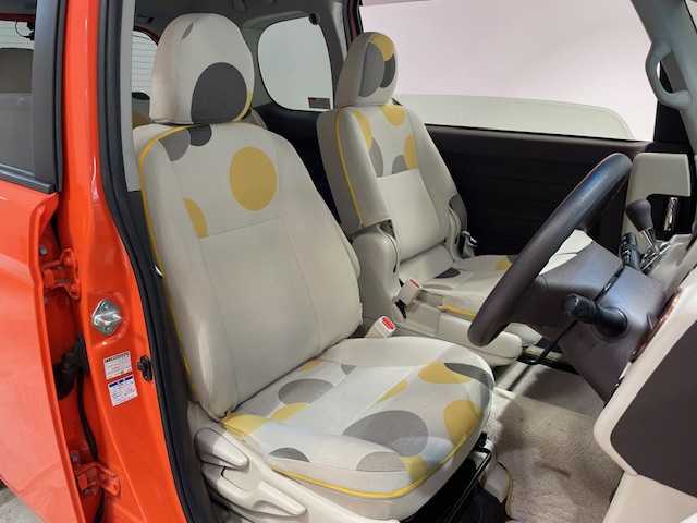 トヨタ ポルテ F アラモード トロワ 宮城県 2016(平28)年 5.6万km シトラスオレンジマイカメタリック トヨタセイフティーセンス/・プリクラッシュセーフティー/・レーンディパーチャーアラート/・オートマチックハイビーム/４WD/純正ナビ/・AM/FM/CD/TV/Bluetooth/AUX/・前後ドライブレコーダー/ステアリングスイッチ/純正フロアマット/プッシュスタート/・スマートキー/電動格納ミラー/オートライト/・フォグランプ