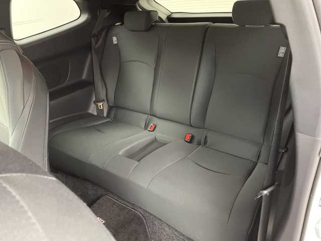 トヨタ ＧＲヤリス RC 兵庫県 2023(令5)年 2.6万km スーパーホワイトⅡ ・carrozzeriaディスプレイオーディオ（BT/USB/CD/DVD)/・社外前後ドライブレコーダー/・ETC2.0/・カーボンルーフ/・純正18インチAW/・KENWOOD製スピーカー/・バックカメラ/・リモコンキー