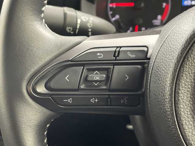 トヨタ ＧＲヤリス RC 兵庫県 2023(令5)年 2.6万km スーパーホワイトⅡ ・carrozzeriaディスプレイオーディオ（BT/USB/CD/DVD)/・社外前後ドライブレコーダー/・ETC2.0/・カーボンルーフ/・純正18インチAW/・KENWOOD製スピーカー/・バックカメラ/・リモコンキー