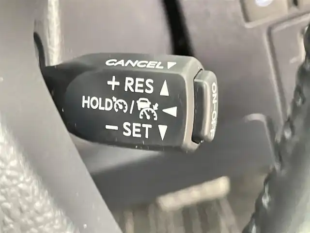 トヨタ アルファード S Cパッケージ 千葉県 2021(令3)年 2.8万km ホワイトパールクリスタルシャイン 禁煙車/トヨタセーフティセンス/・プリクラッシュセーフティ/・プリクラッシュセーフティブレーキ/・レーンキープアシスト/・クリアランスソナー/・レーダークルーズコントロール/12.1インチフリップダウンモニター/ツインサンルーフ/両側パワースライドドア/パワーバックドア/純正９型メモリナビ/・CD/DVD/Bluetooth/フルセグTV/・バックカメラ/・ビルトインETC/レザーシート/・DNセカンドパワーシート/・D席メモリ付き/・DNシートヒーター/・DNエアーシート/革巻きステアリング/・ステアリングスイッチ/・ステアリングヒーター/MT付きAT/電子パーキング/・ブレーキホールド/左右独立エアコン/純正フロアマット/純正１８インチAW/オートライト/・オートマチックハイビーム/・三眼LEDヘッドライトシーケンシャルウインカー/・LEDフォグランプ