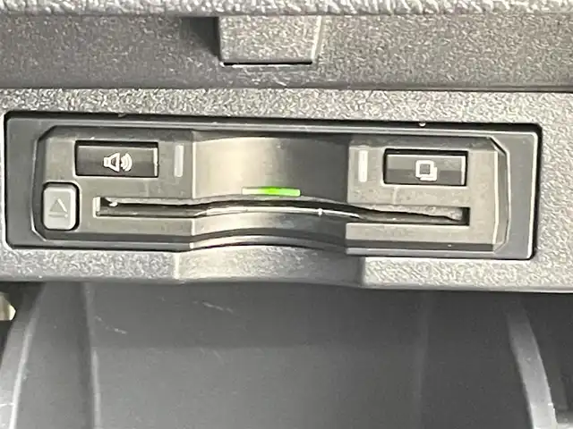 トヨタ アルファード S Cパッケージ 千葉県 2021(令3)年 2.8万km ホワイトパールクリスタルシャイン 禁煙車/トヨタセーフティセンス/・プリクラッシュセーフティ/・プリクラッシュセーフティブレーキ/・レーンキープアシスト/・クリアランスソナー/・レーダークルーズコントロール/12.1インチフリップダウンモニター/ツインサンルーフ/両側パワースライドドア/パワーバックドア/純正９型メモリナビ/・CD/DVD/Bluetooth/フルセグTV/・バックカメラ/・ビルトインETC/レザーシート/・DNセカンドパワーシート/・D席メモリ付き/・DNシートヒーター/・DNエアーシート/革巻きステアリング/・ステアリングスイッチ/・ステアリングヒーター/MT付きAT/電子パーキング/・ブレーキホールド/左右独立エアコン/純正フロアマット/純正１８インチAW/オートライト/・オートマチックハイビーム/・三眼LEDヘッドライトシーケンシャルウインカー/・LEDフォグランプ