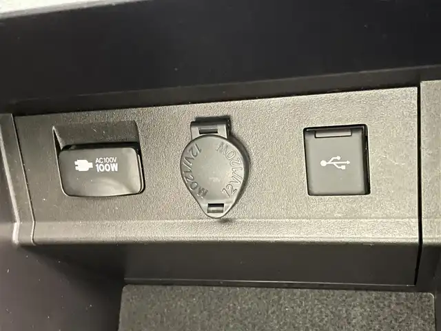 トヨタ アルファード S Cパッケージ 千葉県 2021(令3)年 2.8万km ホワイトパールクリスタルシャイン 禁煙車/トヨタセーフティセンス/・プリクラッシュセーフティ/・プリクラッシュセーフティブレーキ/・レーンキープアシスト/・クリアランスソナー/・レーダークルーズコントロール/12.1インチフリップダウンモニター/ツインサンルーフ/両側パワースライドドア/パワーバックドア/純正９型メモリナビ/・CD/DVD/Bluetooth/フルセグTV/・バックカメラ/・ビルトインETC/レザーシート/・DNセカンドパワーシート/・D席メモリ付き/・DNシートヒーター/・DNエアーシート/革巻きステアリング/・ステアリングスイッチ/・ステアリングヒーター/MT付きAT/電子パーキング/・ブレーキホールド/左右独立エアコン/純正フロアマット/純正１８インチAW/オートライト/・オートマチックハイビーム/・三眼LEDヘッドライトシーケンシャルウインカー/・LEDフォグランプ