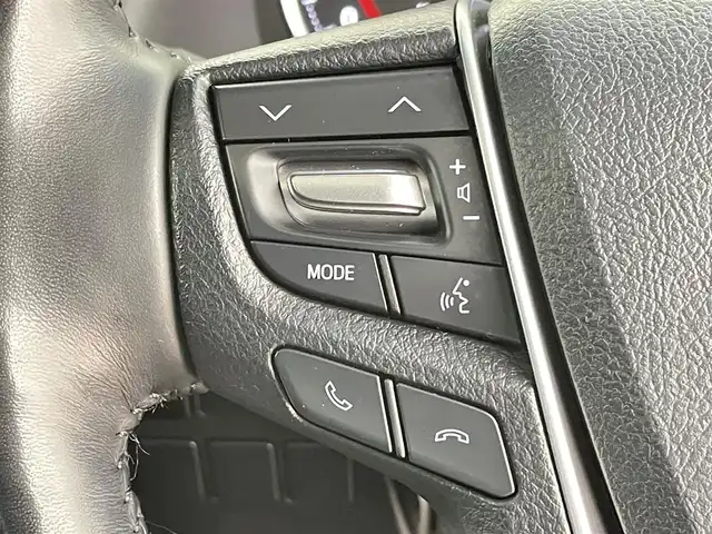 トヨタ アルファード S Cパッケージ 千葉県 2021(令3)年 2.8万km ホワイトパールクリスタルシャイン 禁煙車/トヨタセーフティセンス/・プリクラッシュセーフティ/・プリクラッシュセーフティブレーキ/・レーンキープアシスト/・クリアランスソナー/・レーダークルーズコントロール/12.1インチフリップダウンモニター/ツインサンルーフ/両側パワースライドドア/パワーバックドア/純正９型メモリナビ/・CD/DVD/Bluetooth/フルセグTV/・バックカメラ/・ビルトインETC/レザーシート/・DNセカンドパワーシート/・D席メモリ付き/・DNシートヒーター/・DNエアーシート/革巻きステアリング/・ステアリングスイッチ/・ステアリングヒーター/MT付きAT/電子パーキング/・ブレーキホールド/左右独立エアコン/純正フロアマット/純正１８インチAW/オートライト/・オートマチックハイビーム/・三眼LEDヘッドライトシーケンシャルウインカー/・LEDフォグランプ