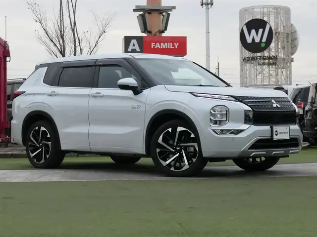 三菱 アウトランダー ＰＨＥＶ