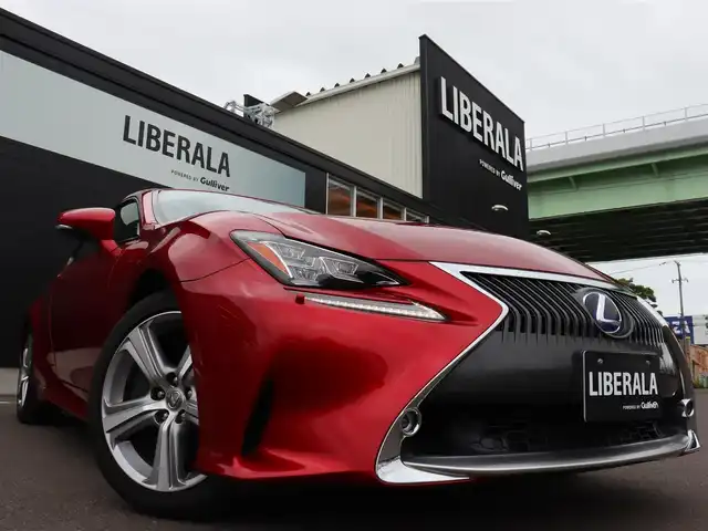 レクサス ＲＣ 300h バージョンL 宮城県 2015(平27)年 5.1万km ラディアントレッドコントラストレイヤリング 純正ナビ【ＢＴ／ＣＤ／ＤＶＤ／フルセグＴＶ／ＡＵＸ】/電動ムーンルーフ　/三眼ＬＥＤヘッドライト　/ドライブレコーダー　/パワーシート(DN席)　/メモリーシート(D席)/パドルシフト　/バックカメラ　/レザーシート　/純正１８インチＡＷ　/クルーズコントロール/LEDフォグランプ/ウインカーミラー/クリアランスソナー/シートヒーター(DN席)/エアシート(DN席)/ステアリングヒーター/ビルトインETC/プッシュスタート/スマートキー/純正フロアマット/MTモード付/禁煙車
