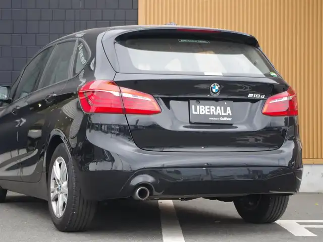 ＢＭＷ ２１８ｄ アクティブツアラー 埼玉県 2018(平30)年 1.6万km サファイアブラックP インテリジェントセーフティ /パークディスタンスコントロール /バックカメラ /iDriveナビ /ドライブレコーダー /ルームミラー内臓ETC /純正16インチAW /アイドリングストップシステム /横滑り防止装置 /Bluetooth
