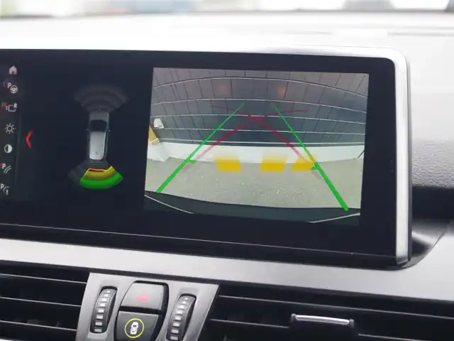 ＢＭＷ ２１８ｄ アクティブツアラー 埼玉県 2018(平30)年 1.6万km サファイアブラックP インテリジェントセーフティ /パークディスタンスコントロール /バックカメラ /iDriveナビ /ドライブレコーダー /ルームミラー内臓ETC /純正16インチAW /アイドリングストップシステム /横滑り防止装置 /Bluetooth