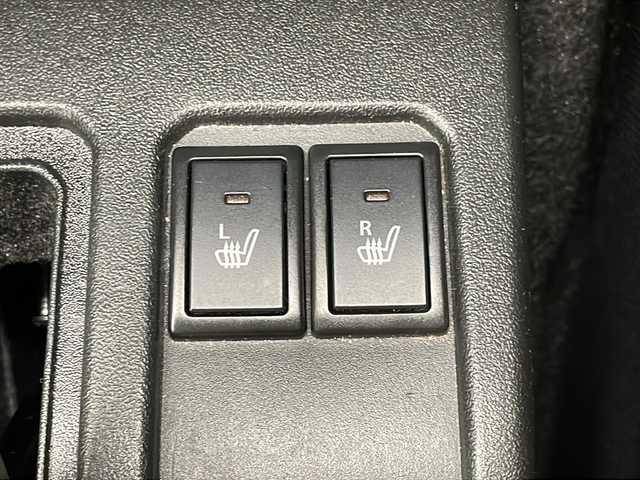 スズキ ジムニー XC 千葉県 2020(令2)年 3.4万km シフォンアイボリーM ５速ＭＴ/社外オーディオ/Bluetooth CD AM FM/４ＷＤ/シートヒーター/背面タイヤ/スマートキー/ＬＥＤオートライト/純正アルミホイール/純正フロアマット/スズキセーフティーサポート/オートマチックハイビーム/レーンキープアシスト/クルーズコントロール/ダウンヒルアシスト/衝突軽減ブレーキ