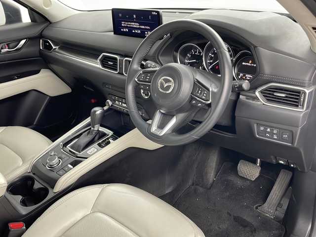 マツダ ＣＸ－５ 25S Lパッケージ 道央・札幌 2020(令2)年 2.4万km ジェットブラックマイカ ・4WD/・ワンオーナー/・寒冷地仕様/・純正SDナビ&BT&AppleCarPlay&AndroidAuto/・i-Active sense/・クリアランスソナー/・レーンキープアシスト/・クルーズコントロール/・標識認識システム/・ブラインドスポットモニター/・シティブレーキサポート/・マツダコネクトII/・ヘッドアップディスプレイ/・全方位カメラ/・パワーバックドア/・レザーシート/・パワーシート/・シートヒーター/・ハンドルヒーター/・革巻きステアリング/・ステアリングスイッチ/・オートワイパー/・オートマチックハイビーム/・オートライト/・LEDヘッドライト/・LEDフォグ/・ETC/・SPORT モード/・スマートキー/・アイドリングストップ/・プッシュスタート/・横滑り防止