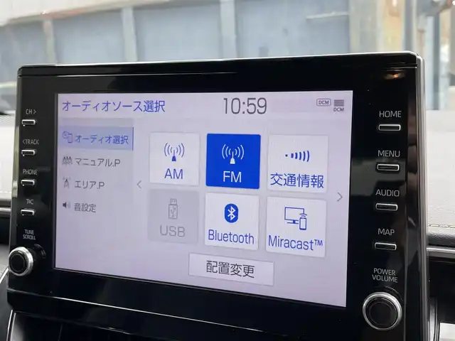 トヨタ カローラツーリング ハイブリッド ダブルバイビー 滋賀県 2020(令2)年 4.2万km ホワイトパールクリスタルシャイン 禁煙車/純正9インチナビ/Bluetooth.Applecarplay/バックカメラ/衝突軽減ブレーキ/レーンキープアシスト/追従クルーズコントロール/前席シートヒーター/ステアリングヒーター/ビルトインETC/前方ドライブレコーダー/ステアリングスイッチ/電子パーキング/オートホールド/オートハイビーム/オートライト/LEDヘッドライト/スマートキー/スペアキー