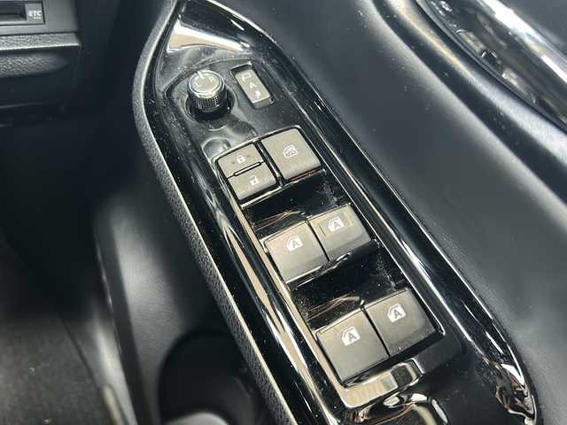 トヨタ ノア Si ダブルバイビー 静岡県 2018(平30)年 7.5万km ホワイトパールクリスタルシャイン ワンオーナー/純正10インチSDナビ/・CD/・DVD/・フルセグTV/・Bluetooth/・AM/・FM/主要装備/・純正フリップダウンモニター/・両側パワスラ/・衝突軽減/・レーンキープ/・クルコン/・バックカメラ/・ETC/・LEDオートライト/・オートハイビーム/・純正フロアマット/・純正アルミホイール/・スマートキー/・プッシュスタート