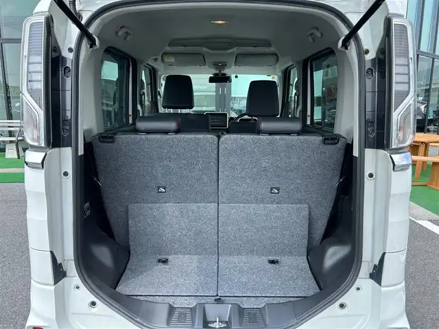 スズキ スペーシア カスタム HYBRID XS 奈良県 2018(平30)年 3.8万km ピュアホワイトP ８インチ社外ナビ　/フルセグテレビ　/Ｂｌｕｅｔｏｏｔｈ　/ビルトインＥＴＣ　/両側パワースライドドア　/ハーフレザーシート　/シートヒーター　/スペアキー　/ヘッドアップディスプレイ/コーナーセンサー　/スリムサーキュレーター/フォグランプ