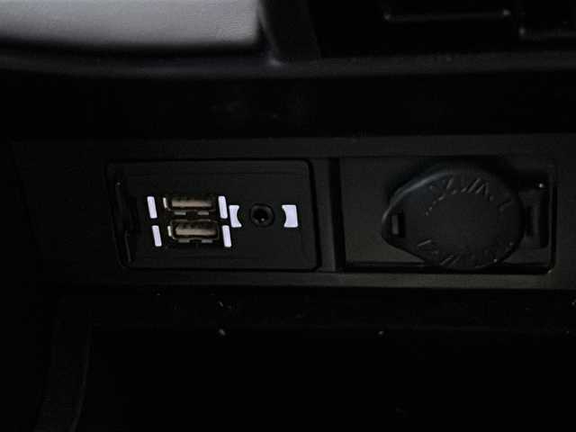 レクサス ＲＸ 300 バージョンL 岩手県 2019(平31)年 8万km グラファイトブラックガラスフレーク 純正ナビ　Ｂｌｕｅｔｏｏｔｈ　ＤＶＤ再生　ＵＳＢ　クルコン　バックＣ　フロントＣ　サイドＣ　フルセグ　純正２０ＡＷ　本革シート　シートヒーター　エアシート　電動Ｒゲート　ステアヒーター　ＥＴＣ２．０