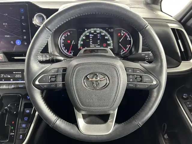 トヨタ ヴォクシー S－Z 佐賀県 2022(令4)年 2万km スパークリングブラックパールクリスタルシャイン ワンオーナー/メーカーOP純正10.5インチディスプレイオーディオ/＜TV/ナビ/DVDキット付き＞/パノラミックビューモニター/純正14インチ有機ELフリップダウンモニター/メーカーOP快適利便パッケージHigh/・ハンズフリーデュアルパワースライドドア/・パワーバックドア/・オットマン/・ステアリングヒーター/・２列目シートヒーター/・ナノイーX/メーカーOPデジタルインナーミラー/メーカーOPユニバーサルステップ/プロジェクター式LEDヘッドライト/ハーフレザーシート/シートヒーター＜運転席/助手席/２列目＞/トヨタチームメイト/アドバンスドパーク/トヨタセーフティセンス/・LDA/・BSM/・PCS/・PDA/・コーナーセンサー/・PKSB/・RCTA/・FCTA/・RCD/・SEA/・HUD/・AdvancedDrive/・LCA/・レーダークルーズコントロール