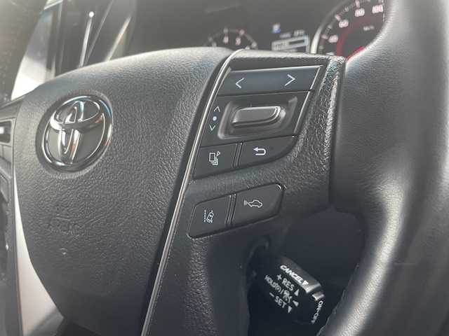 トヨタ アルファード S Cパッケージ 静岡県 2021(令3)年 0.5万km ブラック ●純正ナビ/(フルセグ/Bluetooth)/●TRDフルエアロ/●12.1インチフリップダウンモニター/●バックカメラ/●レーダークルーズコントロール/●プリクラッシュセーフティー/●レーントレーシングアシスト/●後方クリアランスソナー/●パーキングサポートブレーキ/●オートブレーキホールド/●LEDヘッドライト/●オートライト/●オートマチックハイビーム/●ウッドコンビステアリング/●ステアリングスイッチ/●ステアリングヒーター/●ETC2.0/●運転席シートメモリー/●運転席＆助手席パワーシート/●運転席＆助手席エアシート/●T’Zレーダー探知機/●前方ドライブレコーダー/●純正フロアマット/●ドアバイザー/●電動格納ウインカーミラー/●プッシュスタート/●スマートキー/●社外20インチアルミホイール/●W+サイド+カーテンSRS+ABS