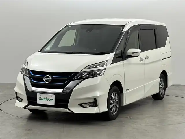 日産 セレナ e－パワー ハイウェイスター V 福岡県 2019(平31)年 6.6万km ブリリアントホワイトパール フリップダウンモニター　/純正７インチナビ/デジタルルームミラー　/両側パワースライドドア　/ＥＴＣ　/アラウンドビューモニター　/プロパイロット　/エマージェンシーブレーキ　/パーキングアシスト　/レーンキープ/コーナーセンサー/シートヒーター