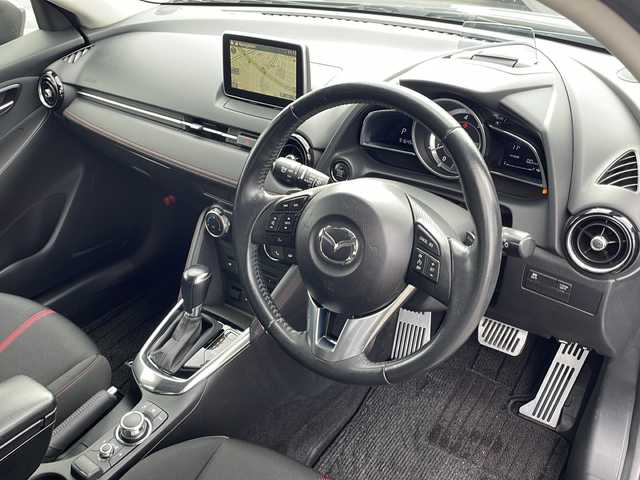 マツダ デミオ XD ツーリング 青森県 2015(平27)年 9.2万km メテオグレーマイカ 4WD/純正SDナビ・フルセグTV/CD・DVD・Bluetooth・USB/バックカメラ/ヘッドアップディスプレイ/スマートシティブレーキサポート/クルーズコントロール/パドルシフト/ETC/LEDヘッドライト/フォグランプ/純正16インチアルミ/スマートキー/プッシュスタート