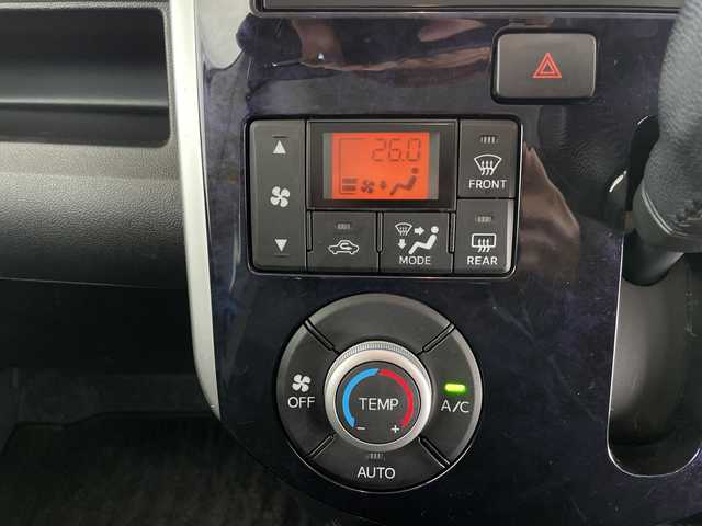 ダイハツ タント カスタム RS トップED SA Ⅲ 長野県 2018(平30)年 7.5万km ブラックマイカメタリック 4WD/ターボ/純正ナビ/（フルセグ/Bluetooth/CD/DVD/HDMI）/バックカメラ/両側電動スライドドア/ETC/前方ドラレコ/運転席シートヒーター/衝突軽減ブレーキ/車線逸脱防止/テレビキャンセラー/LEDヘッドライト/ドアバイザー/後席サンシェード/ステアリングスイッチ/ISOFIX/ハーフレザーシート/スマートキー/スペアキー