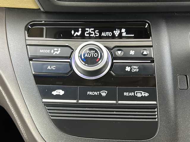 ホンダ フリード G ホンダセンシング 宮城県 2016(平28)年 6.8万km ブルーホライゾンM 禁煙車/ホンダセンシング/・衝突軽減ブレーキ/・車線維持支援システム/・アダプティブクルーズコントロール/両側パワースライドドア/バックカメラ/純正7インチナビ/・BT/CD/DVD/USB/SD/iPod/ビルトインETC/革巻きステアリング/ステアリングスイッチ/プッシュスタート/スマートキー×2/LEDヘッドライト/純正15インチホイールキャップ/純正フロアマット/横滑り防止装置/アイドリングストップ