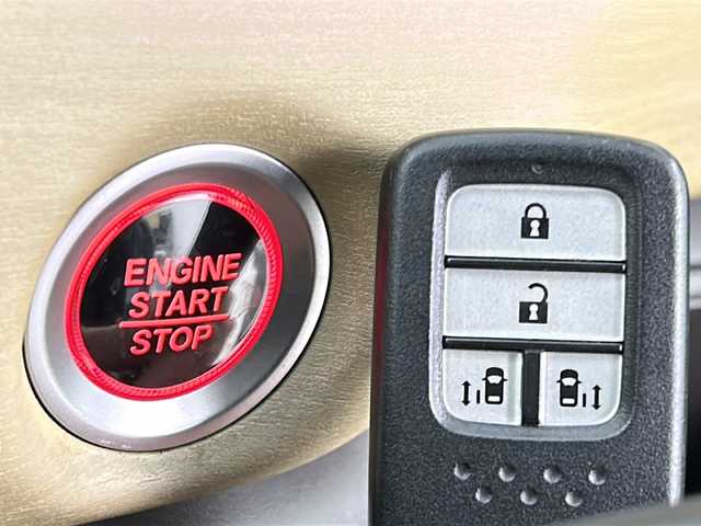 ホンダ フリード G ホンダセンシング 宮城県 2016(平28)年 6.8万km ブルーホライゾンM 禁煙車/ホンダセンシング/・衝突軽減ブレーキ/・車線維持支援システム/・アダプティブクルーズコントロール/両側パワースライドドア/バックカメラ/純正7インチナビ/・BT/CD/DVD/USB/SD/iPod/ビルトインETC/革巻きステアリング/ステアリングスイッチ/プッシュスタート/スマートキー×2/LEDヘッドライト/純正15インチホイールキャップ/純正フロアマット/横滑り防止装置/アイドリングストップ