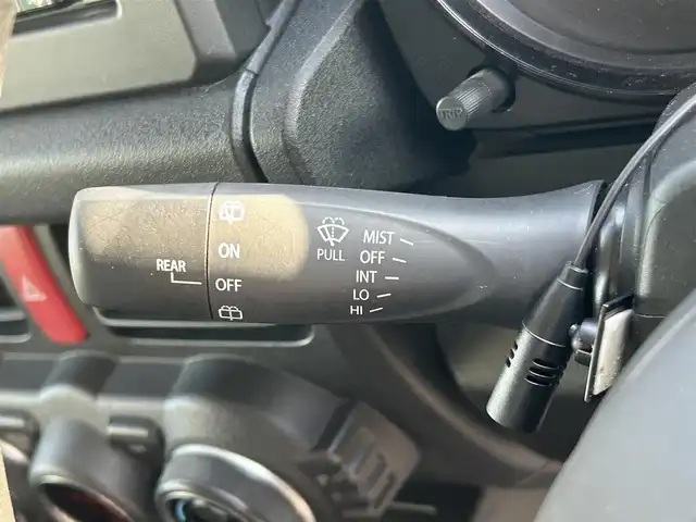スズキ ジムニー XC 和歌山県 2021(令3)年 2.4万km ブルーイッシュブラックパール3 社外ナビ（AVIC-RZ９０２ZP)/フルセグTV/BT/CD/DVD/SD/バックカメラ/衝突被害軽減ブレーキ/レーンキープアシスト/横滑り防止/オートライト/クルーズコントロール/ダウンヒルアシスト/前後ドライブレコーダー/ETC/前席シートヒーター/レザー調シートカバー/LEDヘッドライト/フォグランプ/ヘッドライトウォッシャー/純正16インチアルミ/プッシュスタート