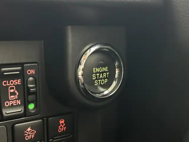 トヨタ タンク カスタムG S 千葉県 2018(平30)年 3.6万km ブラックマイカメタリック モデリスタエアロ/スマートアシスト/・衝突軽減ブレーキ/・先行車発進/・車線逸脱警報/純正9インチSDナビ/フルセグTV　BT　CD　DVD/バックカメラ/両側パワースライドドア/クルーズコントロール/シートヒーター/ビルトインETC/LEDヘッドライト/純正14インチアルミホイール/革巻きステアリング/フォグランプ/ウィンカーミラー/プッシュスタート/スマートキー/フロアマット/ドアバイザー