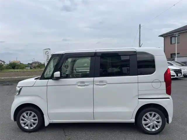 ホンダ Ｎ ＢＯＸ G スロープLホンダセンシング 群馬県 2020(令2)年 3.5万km プレミアムホワイトパール 福祉車両/ワンオーナー/４WD/両側パワースライドドア/後方コーナーセンサー/社外SDナビ（Bluetooth、CD、DVD）/フルセグTV/レーンキープアシスト/衝突被害軽減システム/バックカメラ/前方ドライブレコーダー/LEDヘッドライト/W、サイドエアバッグ/オートライト/オートマチックハイビーム/スマートキー×２/電動格納ミラー/ターボ