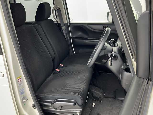 ホンダ Ｎ ＢＯＸ G Lパッケージ 愛知県 2014(平26)年 6.7万km プレミアムホワイトパール 禁煙車/純正7インチナビ/（CD/DVD/Bluetooth/SD/AM/FM)/バックカメラ/あんしんパッケージ/・低速域衝突軽減ブレーキ/・誤発進抑制機/ETC/ベンチシート/純正14インチアルミホイール/純正フロアマット/アイドリングストップ/スマートキー/プッシュスタート/片側パワースライドドア