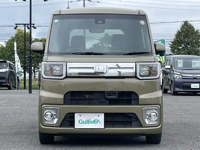 ダイハツ ウェイク G ターボ SA Ⅱ 道央・札幌 2017(平29)年 14.8万km オフビートカーキM ワンオーナー/４WD/寒冷地仕様/社外ポータブルナビ/CD/DVD/BT/スマートアシストIII/衝突被害軽減ブレーキ/横滑り防止装置/バックカメラ/盗難防止装置/アイドリングストップ/両側パワースライドドア/D席シートヒーター/ステアリングリモコン/革巻きステアリング/プッシュスタート/スマートキー/LEDヘッドライト/オートライト/フォグランプ/電動格納ミラー/純正フロアマット/スペアキー/AW付冬タイヤ積込/155/65/R14/2023年/山8mm