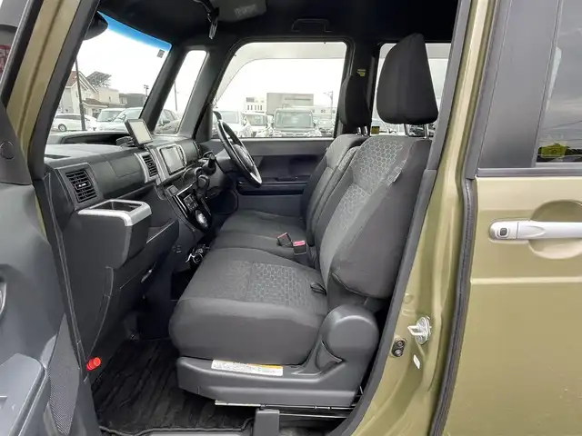 ダイハツ ウェイク G ターボ SA Ⅱ 道央・札幌 2017(平29)年 14.8万km オフビートカーキM ワンオーナー/４WD/寒冷地仕様/社外ポータブルナビ/CD/DVD/BT/スマートアシストIII/衝突被害軽減ブレーキ/横滑り防止装置/バックカメラ/盗難防止装置/アイドリングストップ/両側パワースライドドア/D席シートヒーター/ステアリングリモコン/革巻きステアリング/プッシュスタート/スマートキー/LEDヘッドライト/オートライト/フォグランプ/電動格納ミラー/純正フロアマット/スペアキー/AW付冬タイヤ積込/155/65/R14/2023年/山8mm
