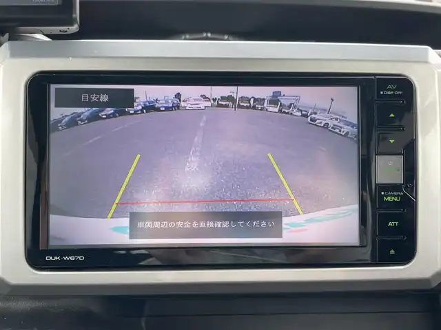 ダイハツ ウェイク G ターボ SA Ⅱ 道央・札幌 2017(平29)年 14.8万km オフビートカーキM ワンオーナー/４WD/寒冷地仕様/社外ポータブルナビ/CD/DVD/BT/スマートアシストIII/衝突被害軽減ブレーキ/横滑り防止装置/バックカメラ/盗難防止装置/アイドリングストップ/両側パワースライドドア/D席シートヒーター/ステアリングリモコン/革巻きステアリング/プッシュスタート/スマートキー/LEDヘッドライト/オートライト/フォグランプ/電動格納ミラー/純正フロアマット/スペアキー/AW付冬タイヤ積込/155/65/R14/2023年/山8mm