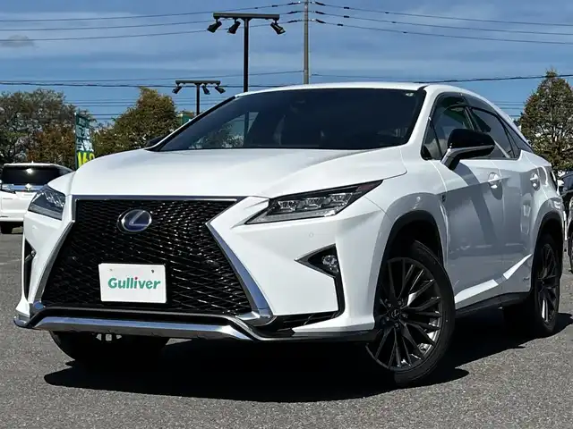 レクサス ＲＸ 450h Fスポーツ 道央・札幌 2017(平29)年 8万km ホワイトノーヴァガラスフレーク ４WD/純正メーカーOPナビ/AM/FM/BT/フルセグ/衝突被害軽減ブレーキ/横滑り防止装置/レーダークルーズコントロール/レーンキープアシスト/クリアランスソナー/バックカメラ/アラウンドビューモニター/ブラインドスポットモニター/ビルトインETC/アイドリングストップ/ECOMODE/SPORTMODE/パワーバックドア/メモリーシート/前席シートヒーター/前席エアシート/レザーシート/革巻きステアリング/ステアリングリモコン/パドルシフト/ハンドルヒーター/AC100V/電動パーキング/ブレーキホールド/自動防眩ミラー/MTモード付AT/プッシュスタート/スマートキー/LEDヘッドライト/フォグランプ/電動格納ミラー/ヒーテッドドアミラー/ウィンカーミラー/純正フロアマット/ドアバイザー/純正AW付冬タイヤ積込み/235/55/R20/2024年/山5mm