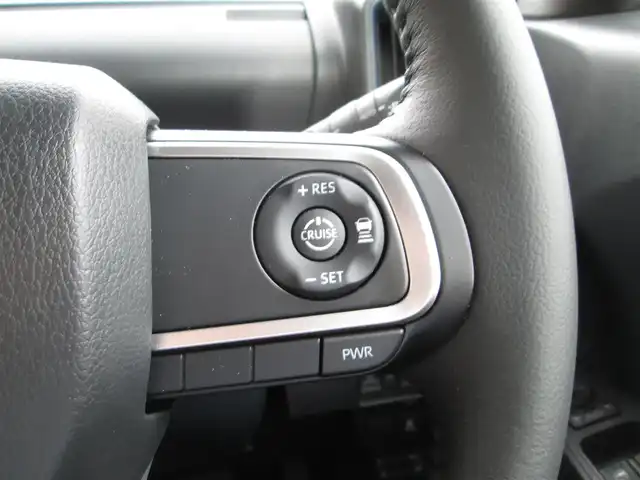 ダイハツ タント カスタム RS リミテッド 千葉県 2025(令7)年 0.1万km ブラックマイカメタリック 登録時走行距離763km/ワンオーナー/純正7型ナビ、フルセグTV/パノラマモニター/純正オーディオ【DVD/CD/BT/SD/USB】/スマートアシスト/LEDヘッドライト&LEDフォグランプ/アダプティブクルーズコントロール/LKC(レーンキープコントロール)/前後コーナーセンサー/ハーフレザーシート/革巻きステアリング/ナビ連動ステアリングスイッチ/純正ナビ連動前後ドライブレコーダー/純正フロアマット&純正ドアバイザー/ビルトインETC/スペアキー/取扱説明書/新車時保証書