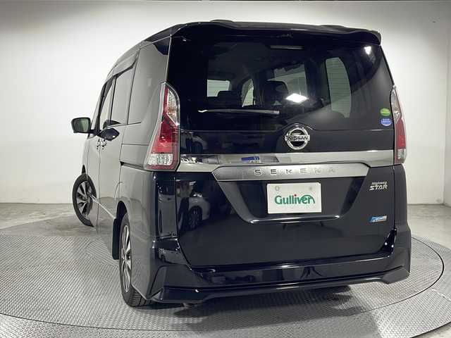 日産 セレナ ハイウェイスター Vセレクション 広島県 2018(平30)年 3.2万km ダイヤモンドブラック 禁煙車/純正９型ナビ/フリップダウンモニター/アラウンドビューモニター/両側パワースライドドア/パーキングアシスト/ドラレコ/クルーズコントロール/ＥＴＣ/衝突軽減/レーンキープアシスト/踏み間違い防止/ＬＥＤヘッドライト/フォグランプ/純正16インチアルミホイール(195/60/R16)/エアバッグ(運転席/助手席/サイド/カーテン)
