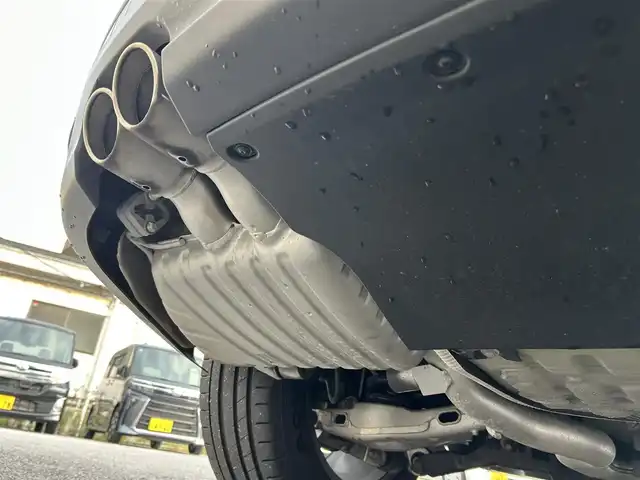 ジャガー Ｆペース ピュア 滋賀県 2019(令1)年 4万km 白 純正10インチメモリーナビ/ＭＥＲＩＤＩＡＮサウンドシステム/全周囲カメラ/バックカメラ/ドライブレコーダー前後/シートヒーターD/N/コーナーセンサー/アイドリングストップ/レーンキープアシスト/横滑り防止/電子パーキング/ステアリングスイッチ/オートライト/電動格納ミラー/電動リアゲート/シートメモリー/USB/ハンズフリーフォン/純正フロアマット/パワーシートD/N/スマートキー